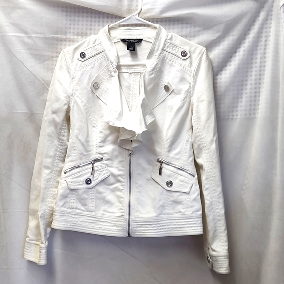 White House Black Market Jackets & Blazers - White House Black Market denim jacket